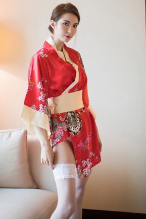 艳鬼发狂在线观看